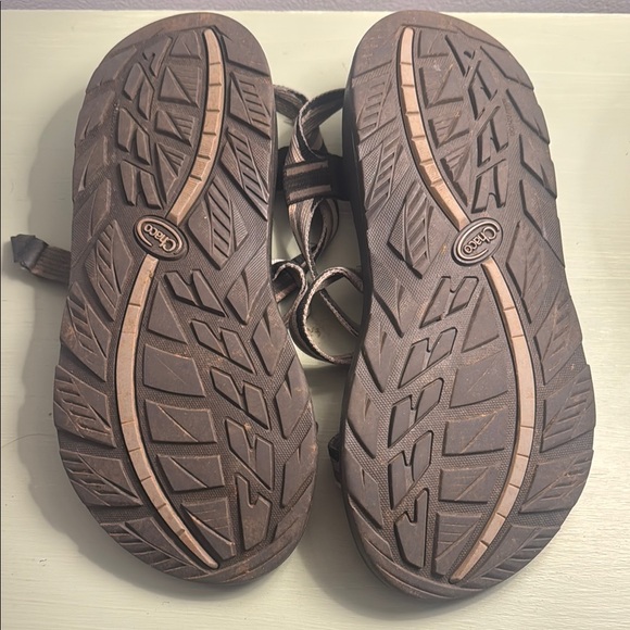 Chaco - Stylish Black and white Sandals - Picture 5 of 5